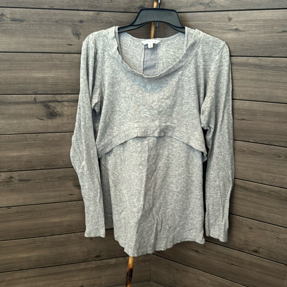 Fun 2-piece CAbi top with thumb holes